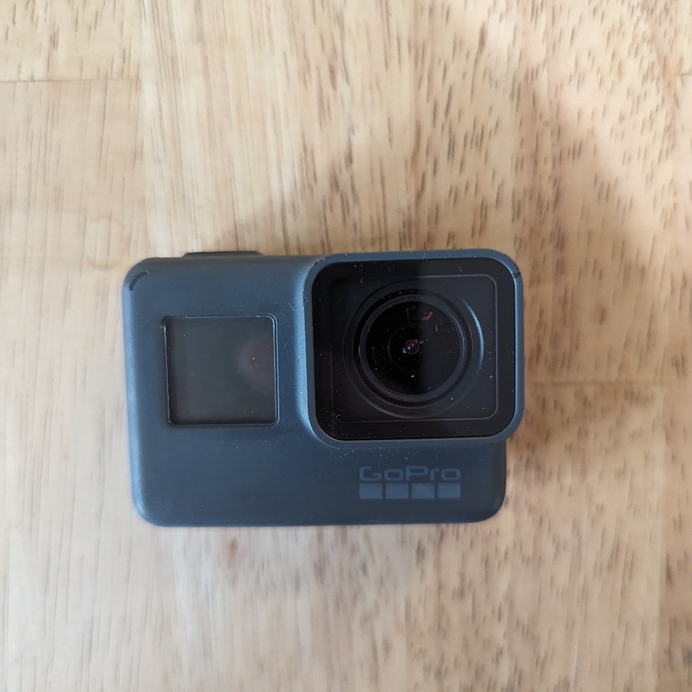 GoPro Hero 5 Black w/ Carrying Case & Accessories